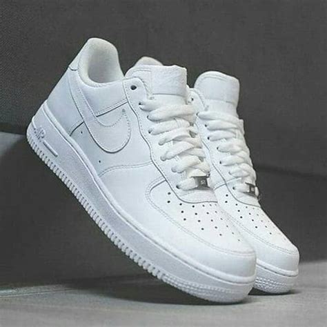 nike air force 1 harga.